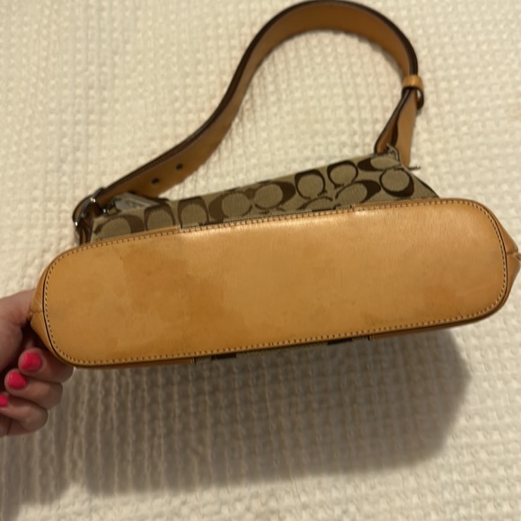 vintage Coach Signature Jacquard shoulder bag no. K2K-6347 - Picture 3 of 5